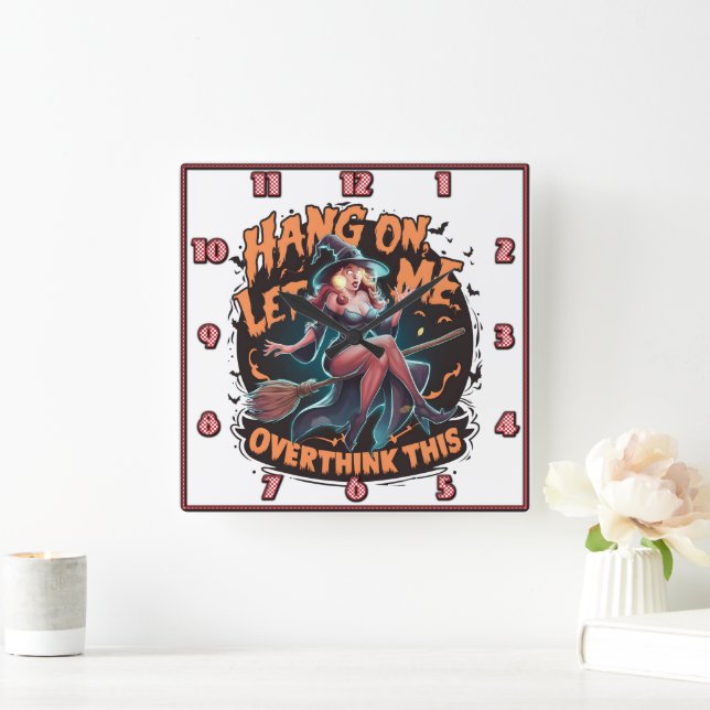 Relógio Quadrado Bruxa a pensar numa vassoura ao anoitecer (Lar)