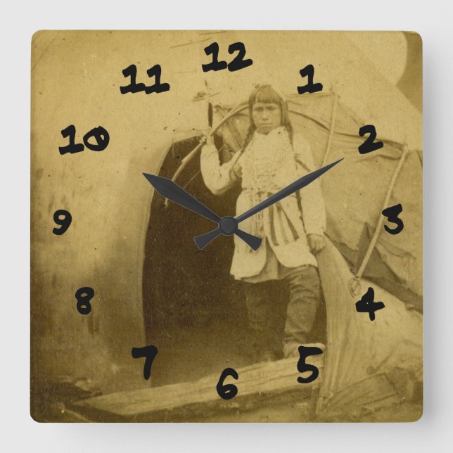 Relógio Quadrado Caçador de Sioux com arco pelo xixi do T (Frente)