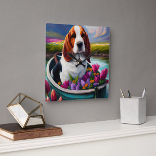Relógio Quadrado Cachorro Basset Hound em uma Canoa: Uma Aventura C