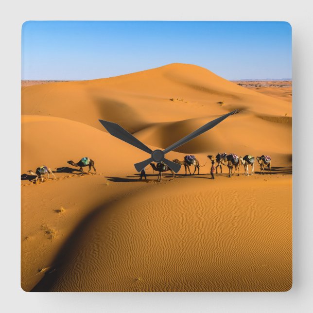 Relógio Quadrado camelos no deserto sob céu azul (Frente)
