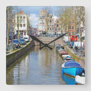 Relógio Quadrado Canal de Amsterdão com barcos