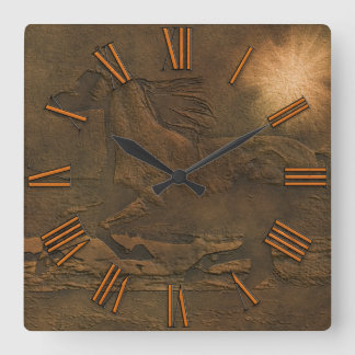 Relógio Quadrado Cavalo espirituoso selvagem Cantering no couro do