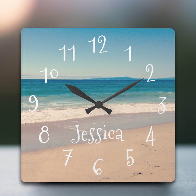 Relógio Quadrado Cena de Praia Personalizada de Aqua Seaside (Personalized Aqua Seaside Beach Scene Square Wall Clock)