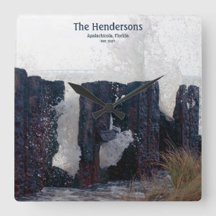 Relógio Quadrado Coastal Beach Custom Family NameWall Clock