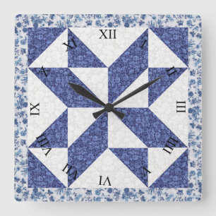 Relógio Quadrado Colcha Falsa Azul e Branco Calico