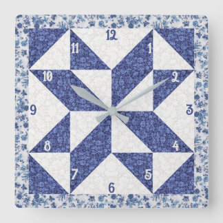 Relógio Quadrado Colcha Falsa de Rodinhas Calico Azul e Branco