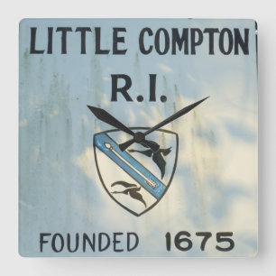 Relógio Quadrado Compton pequeno, RI -1675