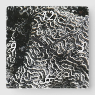 Relógio Quadrado Coral Preto e Branco I Foto Abstrata da Natureza