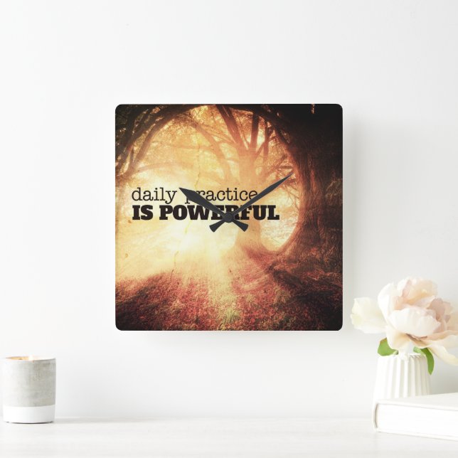 Relógio Quadrado Daily Practice (Lar)