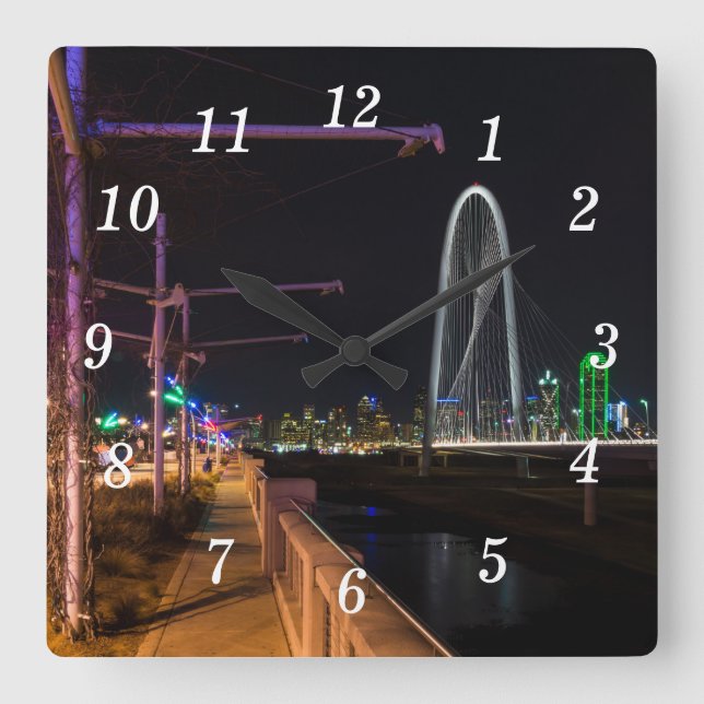 Relógio Quadrado Dallas Evening Walk Wall Clock (Frente)
