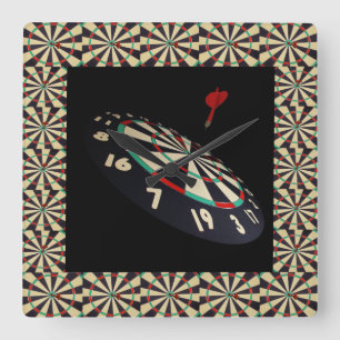 Relógio Quadrado Dardos Atingindo O Quadro Escuro,