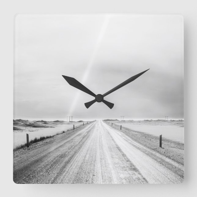 Relógio Quadrado Encantando Terras Pretas e Brancas Congeladas (Frente)