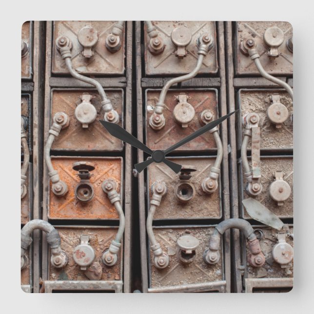 Relógio Quadrado Equipamento industrial em mina abandonada em Butte (Frente)