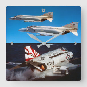 RELÓGIO QUADRADO F-4 FANTOM