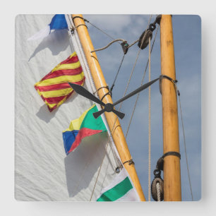 Relógio Quadrado Festival de Barcos de Madeira de Bainbridge 3