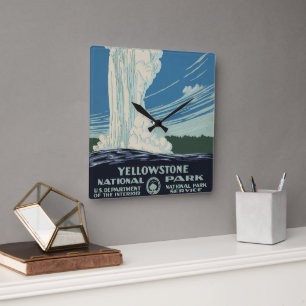 Relógio Quadrado Fidélio Antigo Vintage no Parque Nacional de Yello