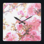 Relógio Quadrado Flores rosa Flores Cerejeiras Flores Flores Flores<br><div class="desc">Projetado com lindos e bonito antecedentes florais artísticos de flores de primavera cor-de-rosa!</div>