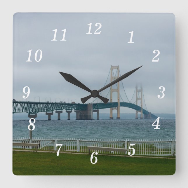 Relógio Quadrado Foggy Mighty Mac Wall Clock (Frente)