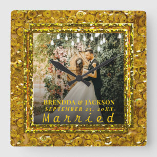 Relógio Quadrado Foto de Casamento Dourado Elegante de Natal Casado