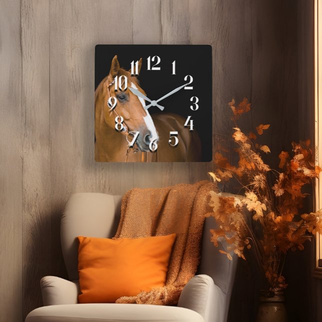 Relógio Quadrado Foto do Cavalo do Quarto Branco Castanho Numerada (Numbered wall clock with the photo of a beautiful brown and white quarter-horse)