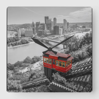 Relógio Quadrado Fotografia Incline do Skyline da Cidade de Aço Pit