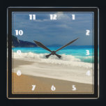 Relógio Quadrado Fotografia tropical do Mar Azul, Belo Turquesa<br><div class="desc">Um relógio com uma bela fotografia com um mar azul turquesa e uma praia arenosa com ondas de surf de espuma.</div>