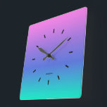 Relógio Quadrado Fundo de gradação rosa, roxo e verde<br><div class="desc">Rosa a roxo para o design verde moderno de gradiente. Design simples e elegante.</div>