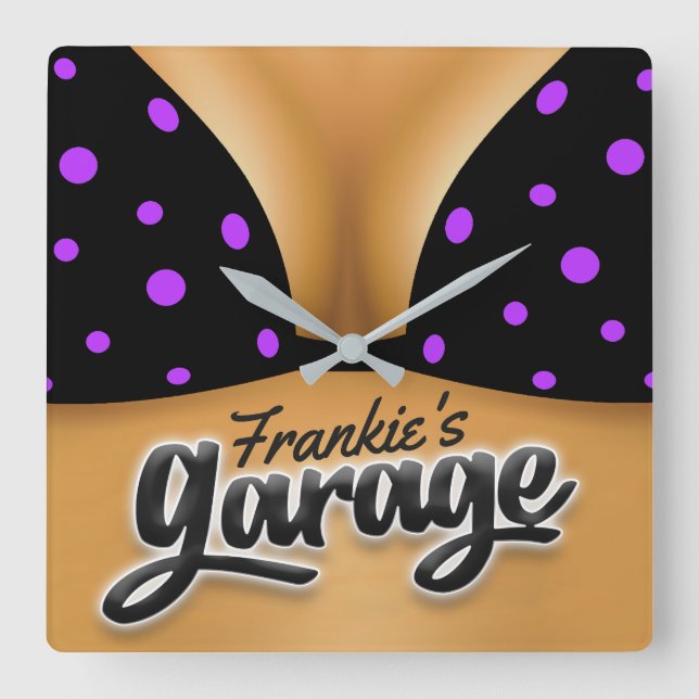 Relógio Quadrado Garagem da Caverna Bikini Babe Girl (Frente)