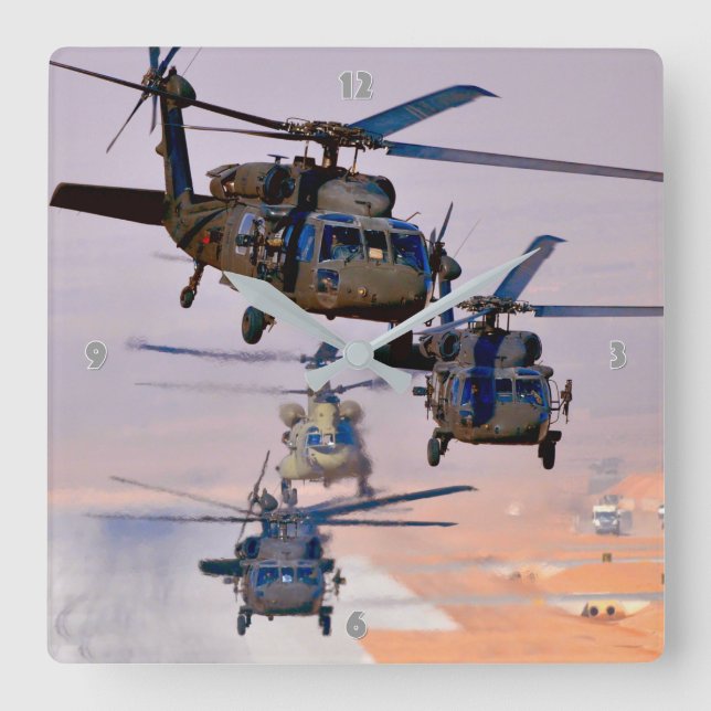 RELÓGIO QUADRADO HAWK PRETO UH-60M (Frente)