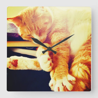 Relógio Quadrado Hora do Gatinho