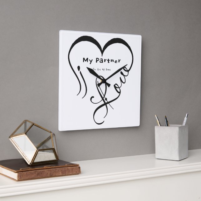 Relógio Quadrado I Love My Partner - You Are My Home Throw Pillow (Escritório)
