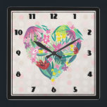 Relógio Quadrado Ilustração de Coração Floral em Rosa e Verde<br><div class="desc">Um relógio com um coração ilustrado cheio de flores e folhas em cores rosa,  verde e amarela. 
O fundo é um padrão esmaecido com círculos em rosas claro e brancos.</div>