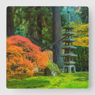 Relógio Quadrado Jardins Japoneses no Outono em Portland, Oregon