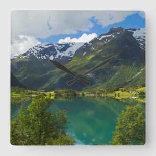 Relógio Quadrado Lago Floen cênico, Noruega