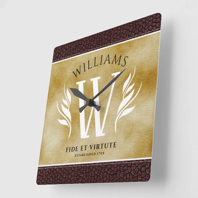 Relógio Quadrado Leather Leaf & Vintage Paper Surname Motto (Ângulo)