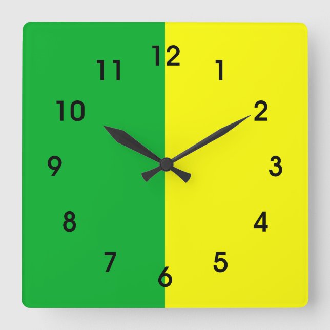 Relógio Quadrado Listrado verde e amarelo (Frente)