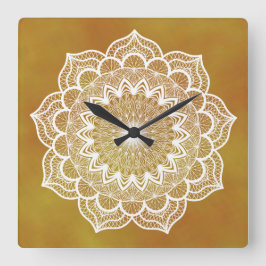 Relógio Quadrado Mandala Branco em Fundo Dourado