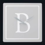 Relógio Quadrado Monograma de Cinzas leves simples<br><div class="desc">Obrigado pela sua compra!</div>