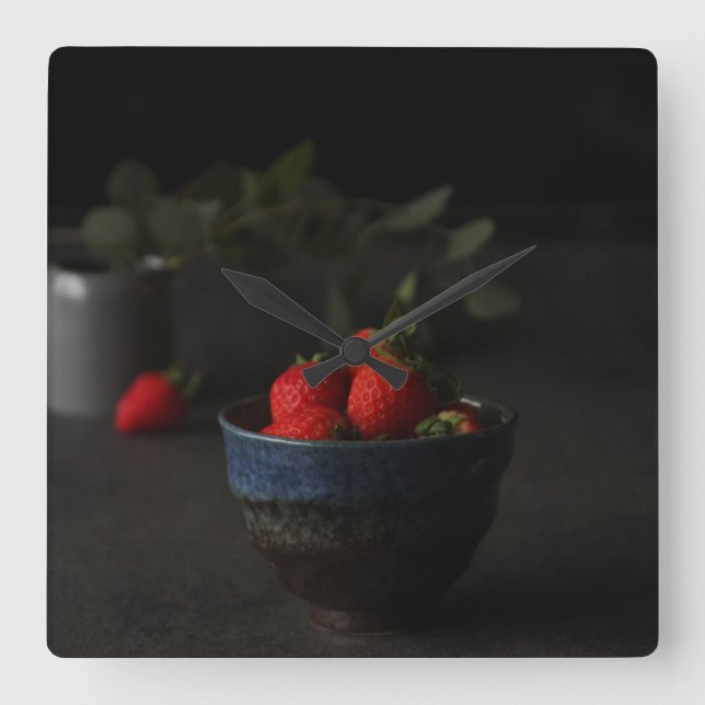 Relógio Quadrado morangos frescos (Frente)