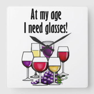 Relógio Quadrado Na Minha Idade Preciso De Óculos!