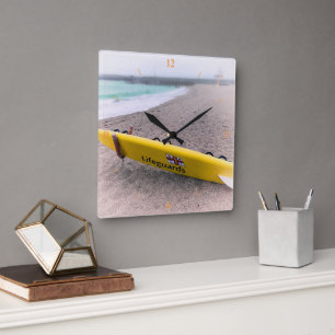 Relógio Quadrado Navegando até o resgate, West Bay, Dorset