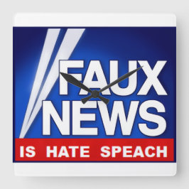 Relógio Quadrado Notícias Falsas