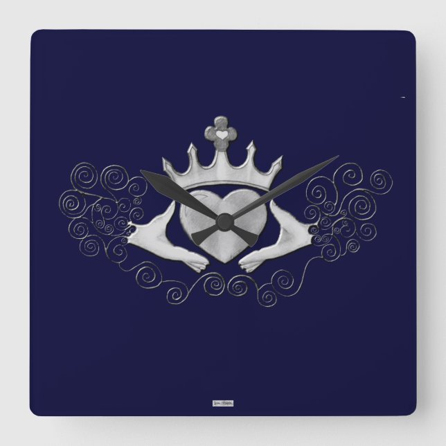 Relógio Quadrado O Claddagh (prata) (Frente)