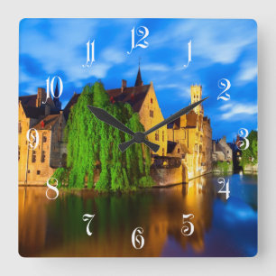 Relógio Quadrado O pôr do sol em Bruges. Bélgica