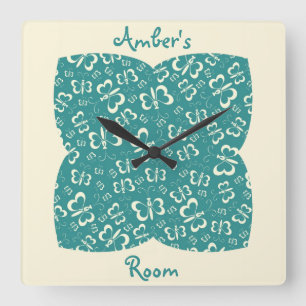 Relógio Quadrado O quarto da menina azul e de creme da borboleta