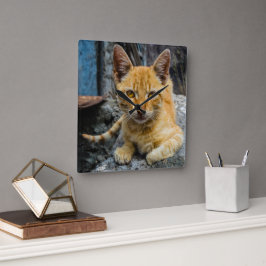 Relógio Quadrado Olhos de ouro