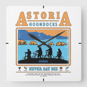 Relógio Quadrado Os Goonies Silhuettes Sobre Astoria Goondocks