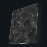Relógio Quadrado Padrão de faixas de brilho preto de luxo<br><div class="desc">Padrão de lixura negra cintilante,  elegante design moderno.</div>