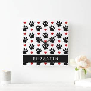 Relógio Quadrado Padrão De Patas, Patas Negras, Corações Vermelhos,