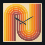 Relógio Quadrado Padrão Geométrico de Stripes com Estilo Retroativo<br><div class="desc">70s Estilo de Vintage Retroativo Padrão Geométrico Amarelo Laranja e Castanho.</div>